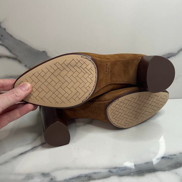 Cole Haan EUC Women's Spiced Brown Suede Block Heel Cassandra Heels Sz 7 Preppy - Picture 7 of 7